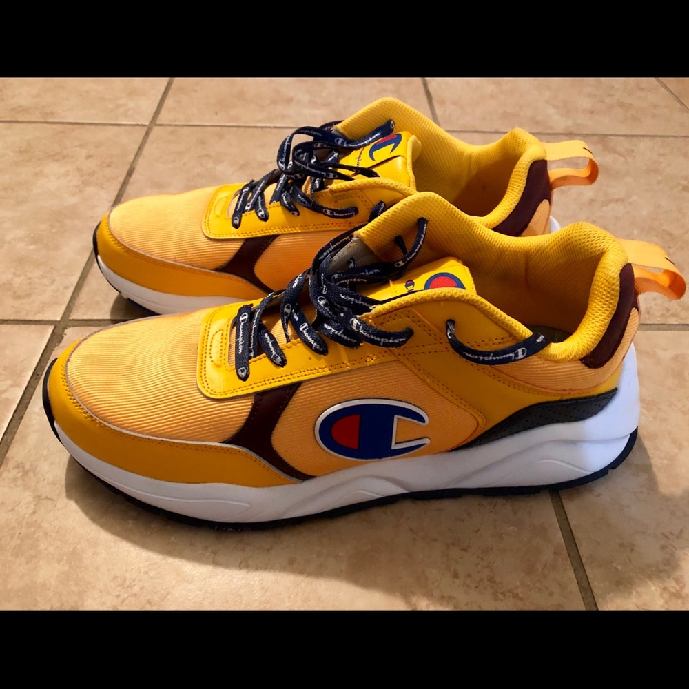 Men’s Athletic Champion Sneaker🔥